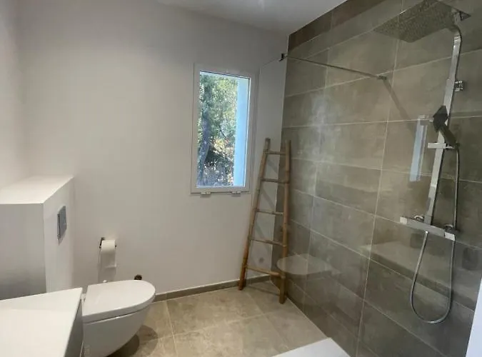 A 2mn De La Du Ruppione Apartment